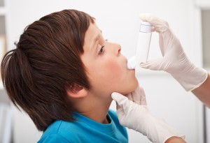 Asthme : des causes environnementales mais pas seulement