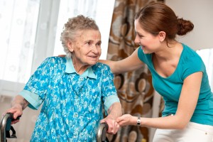 La chute est l’accident le plus fréquent et l’une des premières causes de mortalité chez les plus de 65 ans.