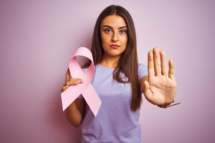 Cancer sein jeunes femmes